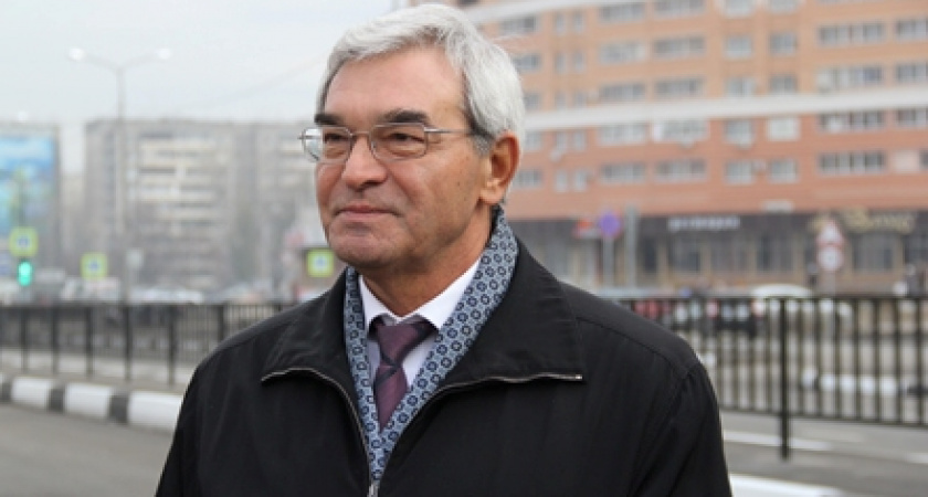 В декабрьском рейтинге мэров липецкий градоначальник опустился на три позиции