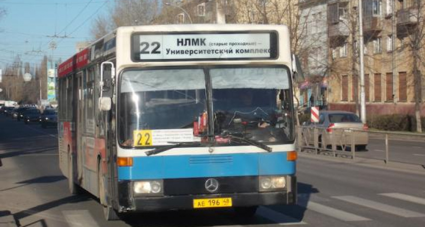 Липецкие депутаты поменяют служебные машины на маршрутки