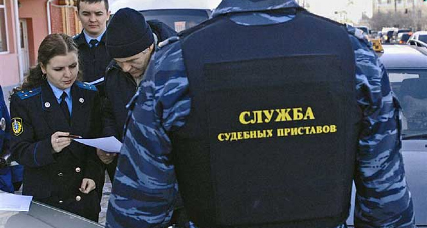 Представители депутата Липецкого облсовета подали в суд на приставов из-за ареста имущества